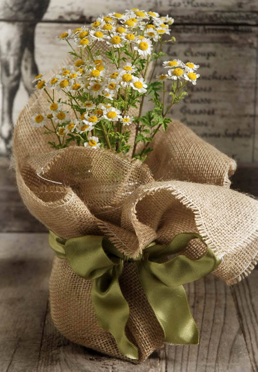 12-rustic-burlap-pot-gift-wrap-20-x-20